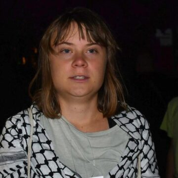 Greta Thunberg y un actor de ‘Juego de Tronos’, entre la tripulación de un barco que lleva ayuda a Gaza