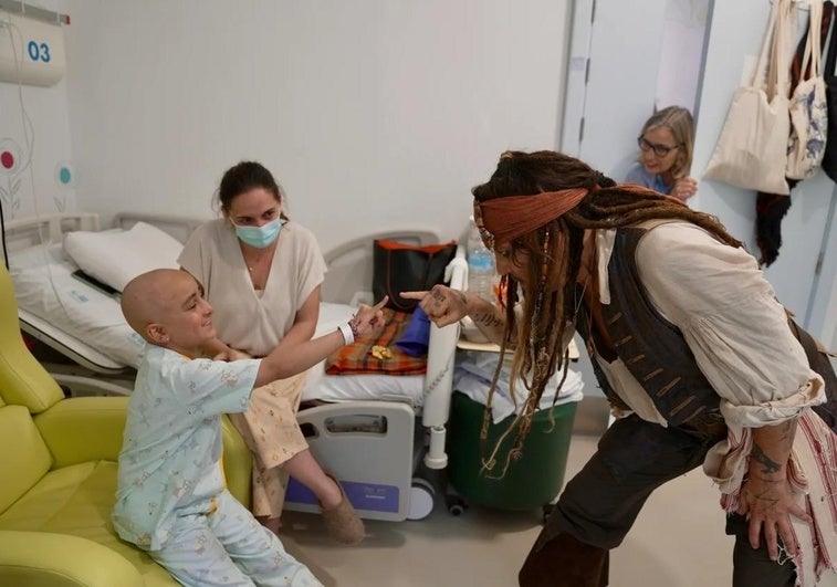 Johnny Depp en el hospital y Tom Cruise en el japo: Madrid no para Johnny Depp en el hospital y Tom Cruise en el japo: Madrid no para