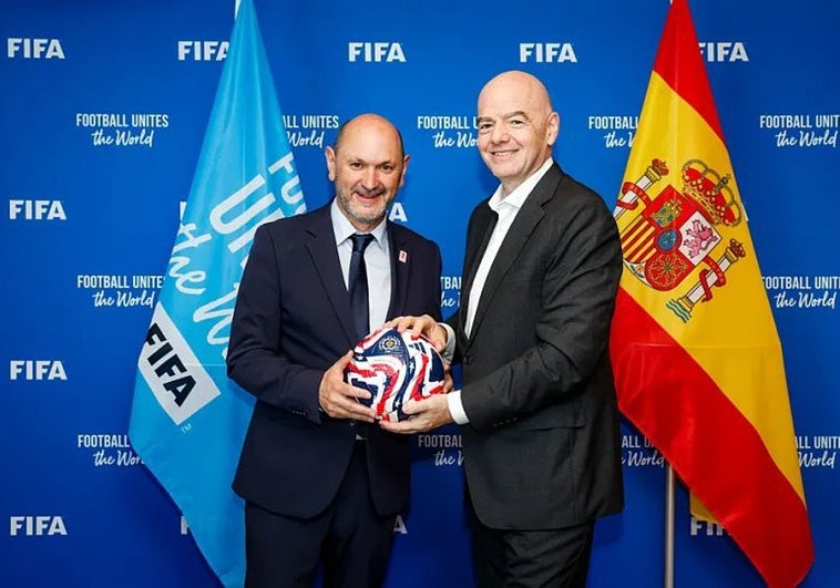 El caso Negreira dejó sin árbitros españoles el Mundial El caso Negreira dejó sin árbitros españoles el Mundial