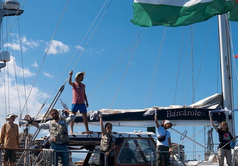 Israel asegura que impedirá la entrada a Gaza del barco de Greta Thunberg con ayuda humanitaria Israel asegura que impedirá la entrada a Gaza del barco de Greta Thunberg con ayuda humanitaria