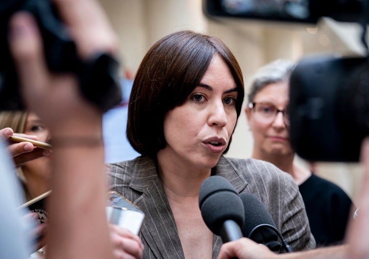 La ministra Morant se saltó la ley de universidades para negociar con el País Vasco el decreto contra la privada La ministra Morant se saltó la ley de universidades para negociar con el País Vasco el decreto contra la privada