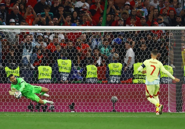 Portugal amansa a la selección y gana en la tanda de penaltis la Liga de Naciones Portugal amansa a la selección y gana en la tanda de penaltis la Liga de Naciones