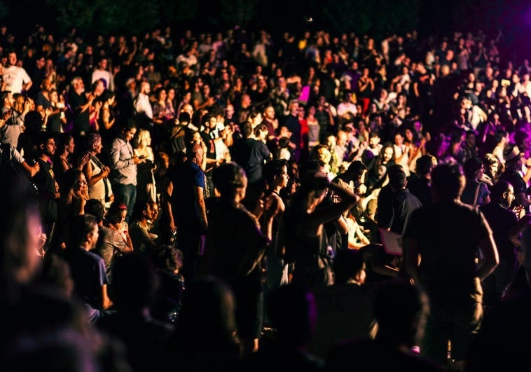 Fiestas de Moratalaz 2025: programa, actividades, horarios y conciertos gratis Fiestas de Moratalaz 2025: programa, actividades, horarios y conciertos gratis