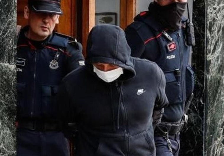 Condenan al asesino de gais de Bilbao a 25 años por uno de los crímenes Condenan al asesino de gais de Bilbao a 25 años por uno de los crímenes