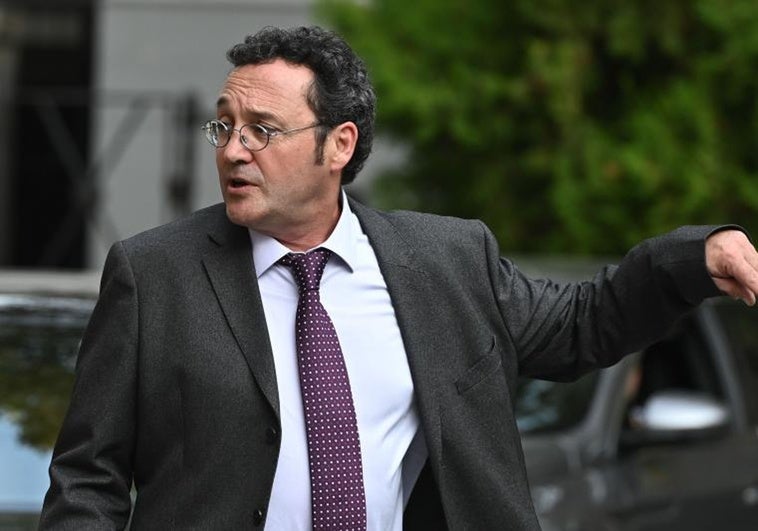 La pareja de Ayuso pide enviar a juicio ya al fiscal general por el daño «irreparable» de la filtración La pareja de Ayuso pide enviar a juicio ya al fiscal general por el daño «irreparable» de la filtración