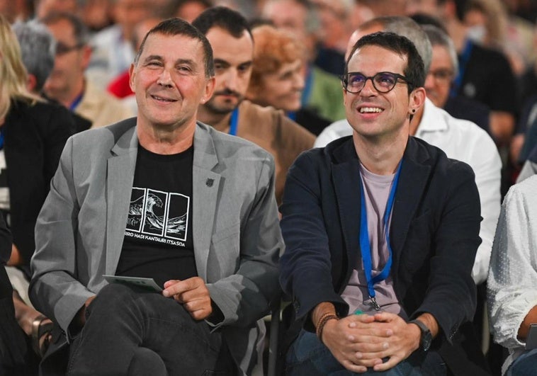 El PP fuerza que el Tribunal de Cuentas revise las ayudas a Bildu por llevar etarras en las listas del 28-M El PP fuerza que el Tribunal de Cuentas revise las ayudas a Bildu por llevar etarras en las listas del 28-M