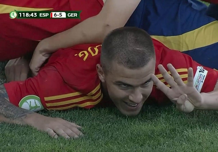 Cuatro goles del bético Pablo García meten a España sub 19 en la final del Europeo Cuatro goles del bético Pablo García meten a España sub 19 en la final del Europeo