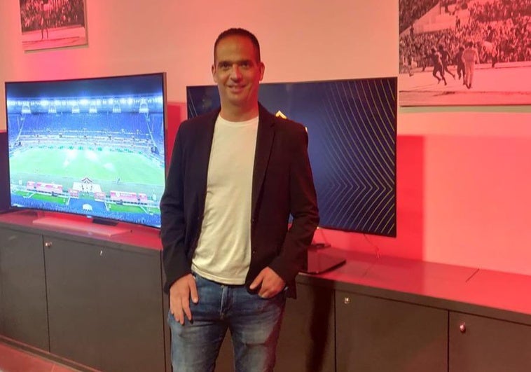 Seleccionador y propietario de un club español: «Estoy preparado para compaginar los cargos» Seleccionador y propietario de un club español: «Estoy preparado para compaginar los cargos»