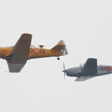 Murcia dice adiós a la Patrulla Águila tras 40 años de acrobacias aéreas