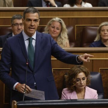 Sánchez defiende al fiscal general procesado con su Gobierno sitiado por los casos de corrupción
