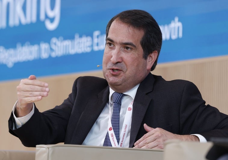 BBVA planta cara al Gobierno por la opa al Sabadell: «La unión es positiva para el interés general» BBVA planta cara al Gobierno por la opa al Sabadell: «La unión es positiva para el interés general»