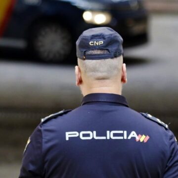 Un hombre se entrega a la Policía tras matar presuntamente a su expareja