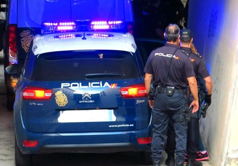 Detenido un hombre por matar a una mujer en La Coruña Detenido un hombre por matar a una mujer en La Coruña