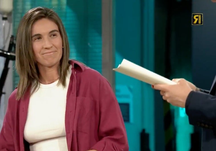 Broncano bromea sobre su sueldo en TVE con Mariona Caldentey: «He metido muy buen gol a las arcas del Estado» Broncano bromea sobre su sueldo en TVE con Mariona Caldentey: «He metido muy buen gol a las arcas del Estado»