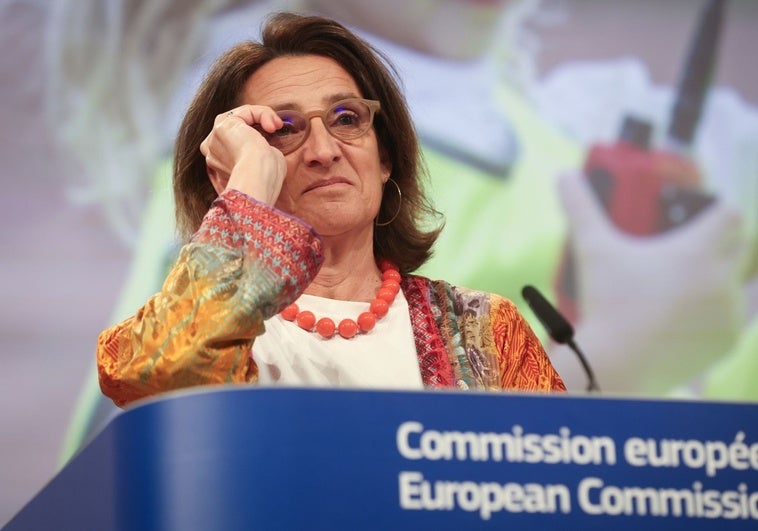Teresa Ribera da ayudas en Europa a las nucleares, que persiguió en España Teresa Ribera da ayudas en Europa a las nucleares, que persiguió en España