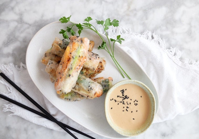 Rollitos de papel de arroz y vegetales: la original y sencilla receta para sorprender en la mesa Rollitos de papel de arroz y vegetales: la original y sencilla receta para sorprender en la mesa