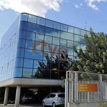 La cúpula de RTVE en Valencia retira su dimisión tras prometer el ente más recursos