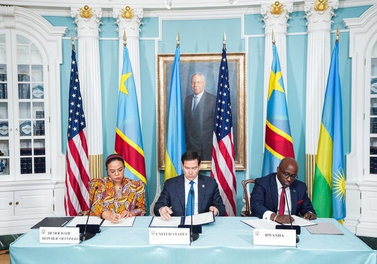 El Congo y Ruanda pactan un histórico acuerdo de paz con la mediación de EE.UU. El Congo y Ruanda pactan un histórico acuerdo de paz con la mediación de EE.UU.
