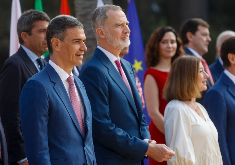 Sánchez inaugura la Conferencia de Presidentes pidiendo al PP un acuerdo en vivienda Sánchez inaugura la Conferencia de Presidentes pidiendo al PP un acuerdo en vivienda