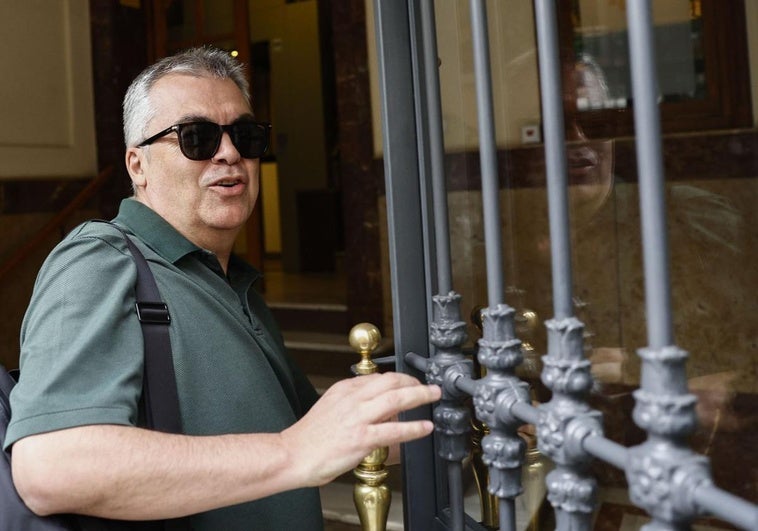 Cerdán pide que su declaración se retransmita en directo aunque sabe que no es posible Cerdán pide que su declaración se retransmita en directo aunque sabe que no es posible