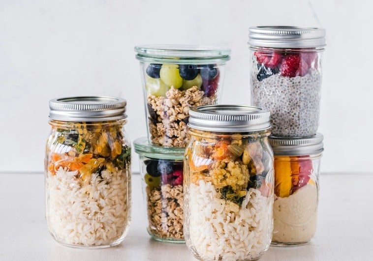 Cinco ideas de táper saludable para llevar a la oficina cuando empieza a hacer calor Cinco ideas de táper saludable para llevar a la oficina cuando empieza a hacer calor