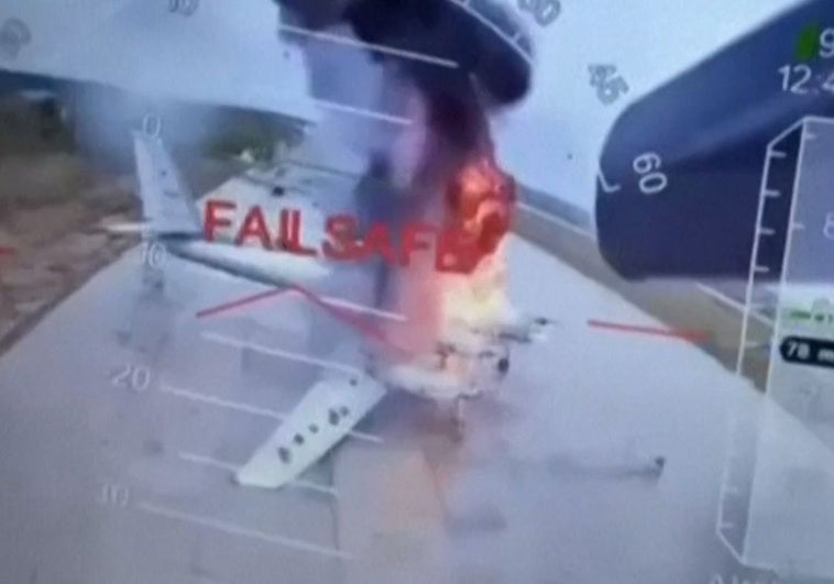 El 'Pearl Harbor' de Ucrania: topos, camioneros engañados y 117 drones ocultos un año y medio en Rusia El ‘Pearl Harbor’ de Ucrania: topos, camioneros engañados y 117 drones ocultos un año y medio en Rusia