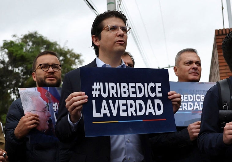 La Fiscalía colombiana imputa a un segundo implicado en el atentado contra Miguel Uribe Turbay La Fiscalía colombiana imputa a un segundo implicado en el atentado contra Miguel Uribe Turbay