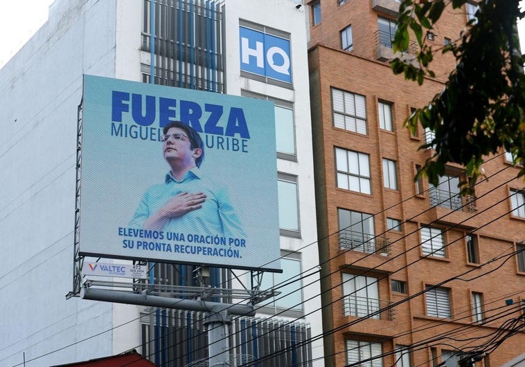Petro apunta a una «mafia internacional» por el atentado contra Uribe y pide ayuda a EE.UU. Petro apunta a una «mafia internacional» por el atentado contra Uribe y pide ayuda a EE.UU.