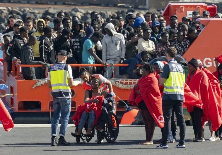 Cataluña y País Vasco quedan excluidas del reparto de menores inmigrantes no acompañados Cataluña y País Vasco quedan excluidas del reparto de menores inmigrantes no acompañados