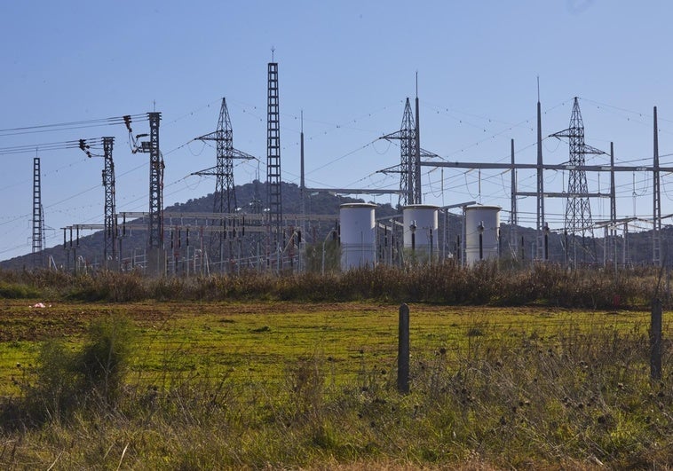 Y ahora, ¿qué?: las medidas energéticas que no salen adelante tras fracasar la 'ley antiapagones' Y ahora, ¿qué?: las medidas energéticas que no salen adelante tras fracasar la ‘ley antiapagones’