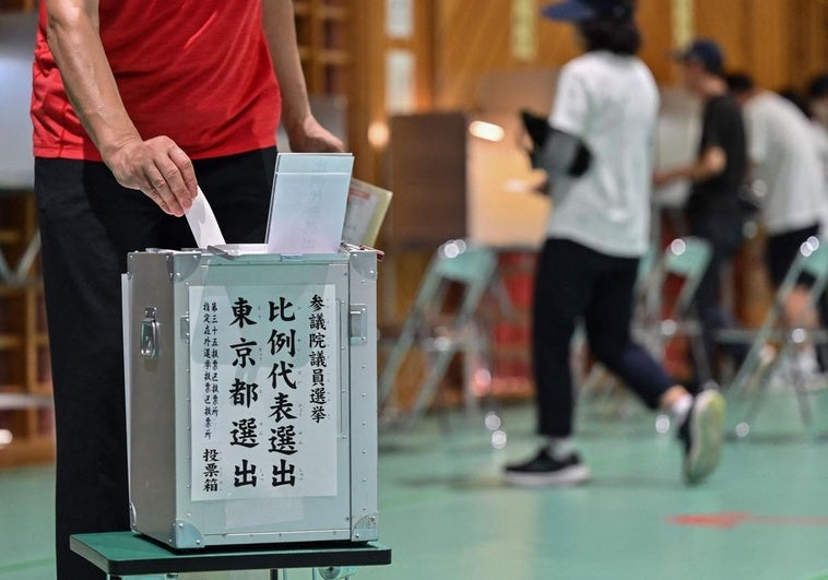 Japón acude a las urnas en una prueba clave para el Primer Ministro Ishiba Japón acude a las urnas en una prueba clave para el Primer Ministro Ishiba