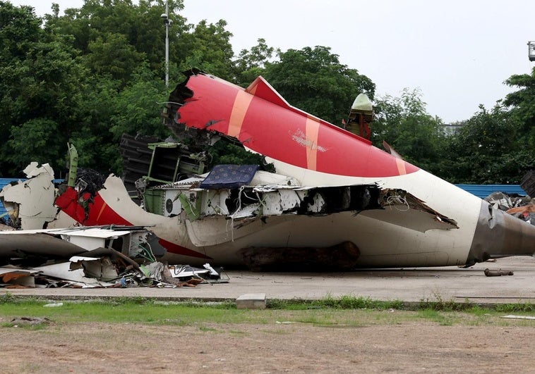 Un informe preliminar señala las causas del accidente de Air India en el que murieron 260 personas Un informe preliminar señala las causas del accidente de Air India en el que murieron 260 personas
