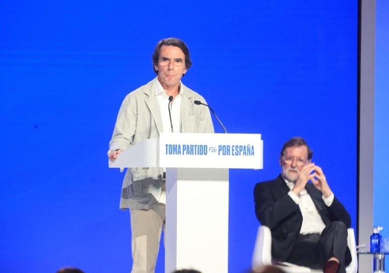 Aznar acusa a Sánchez de «convertir España en una colonia de Waterloo» a «cambio de seguir en la poltrona» Aznar acusa a Sánchez de «convertir España en una colonia de Waterloo» a «cambio de seguir en la poltrona»
