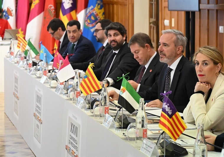 Asturias y Castilla-La Mancha rechazan hacer un frente común con Andalucía contra el cupo fiscal de Cataluña Asturias y Castilla-La Mancha rechazan hacer un frente común con Andalucía contra el cupo fiscal de Cataluña
