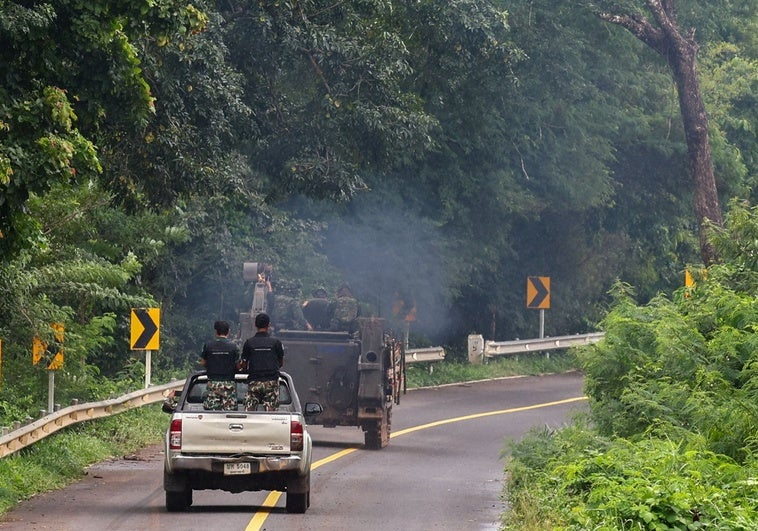 Tailandia y Camboya se preparan para negociar mientras los enfrentamientos continúan Tailandia y Camboya se preparan para negociar mientras los enfrentamientos continúan