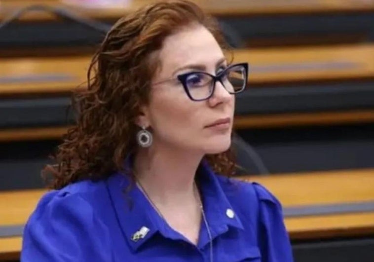 Detienen en Italia a una diputada brasileña de ultraderecha buscada por la Interpol Detienen en Italia a una diputada brasileña de ultraderecha buscada por la Interpol