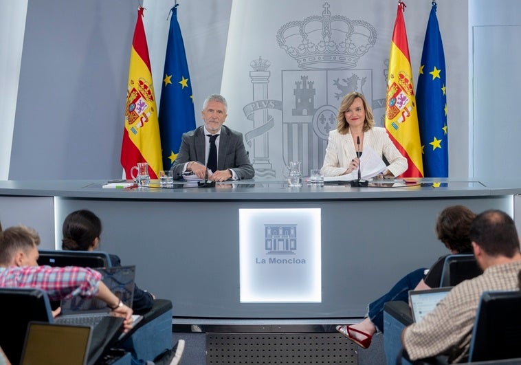 El Gobierno impulsa una ley para hacer obligatorios los debates electorales pero admite que no puede impedir que un candidato no acuda El Gobierno impulsa una ley para hacer obligatorios los debates electorales pero admite que no puede impedir que un candidato no acuda