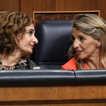 El Gobierno logra un acuerdo para ampliar el permiso por nacimiento y Sumar exige aprobarlo este martes