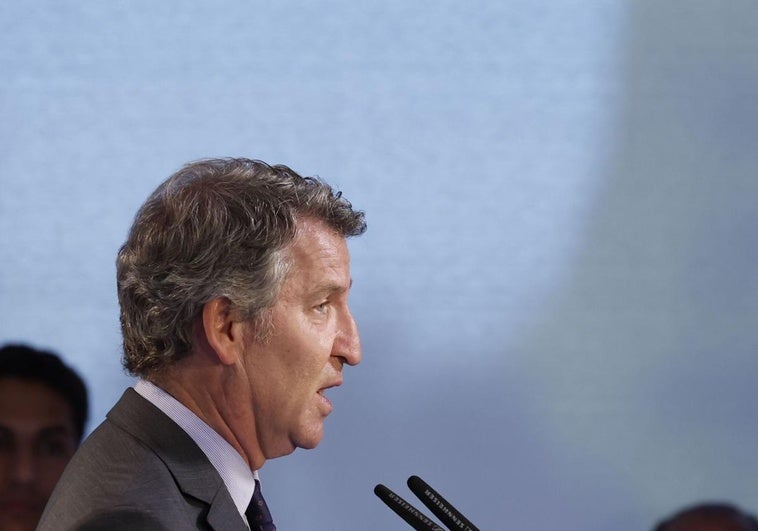 Feijóo acusa al Gobierno de usar los disturbios de Torre Pacheco «para tapar sus cesiones al separatismo» catalán Feijóo acusa al Gobierno de usar los disturbios de Torre Pacheco «para tapar sus cesiones al separatismo» catalán