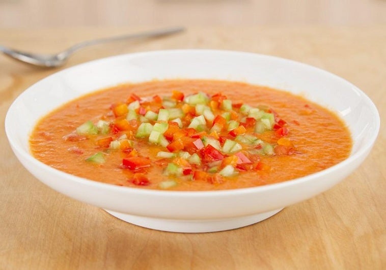 Qué pasa en el cuerpo cuando comemos gazpacho cada día y hasta qué hora se debe tomar Qué pasa en el cuerpo cuando comemos gazpacho cada día y hasta qué hora se debe tomar