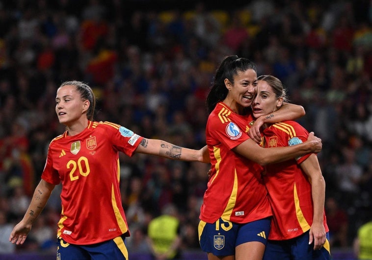 España se reparte el gol España se reparte el gol