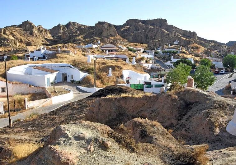 Dormir en una cueva en Granada: estas son las mejores opciones en los sitios más bonitos Dormir en una cueva en Granada: estas son las mejores opciones en los sitios más bonitos