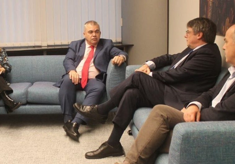 Junts echa el pulso final para controlar Banca, Energía y consejos del Ibex Junts echa el pulso final para controlar Banca, Energía y consejos del Ibex