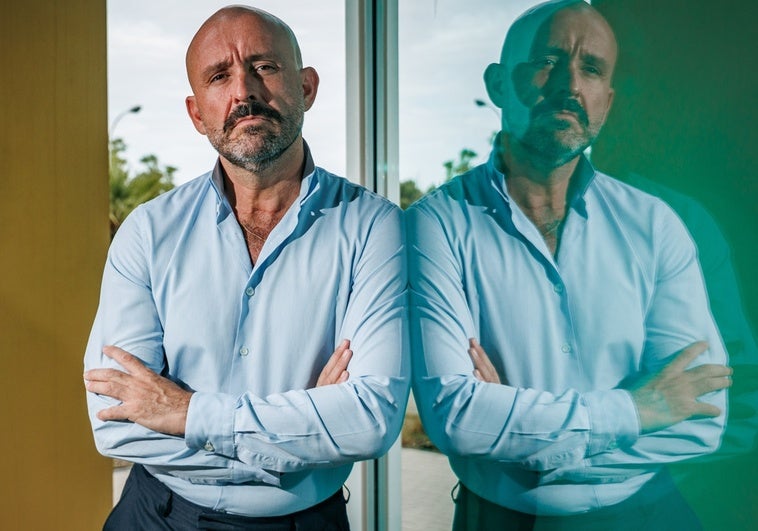 Jaime de los Santos: «Lo más repugnante del PSOE es que hay mordidas de dinero y mordidas a la dignidad de las mujeres» Jaime de los Santos: «Lo más repugnante del PSOE es que hay mordidas de dinero y mordidas a la dignidad de las mujeres»