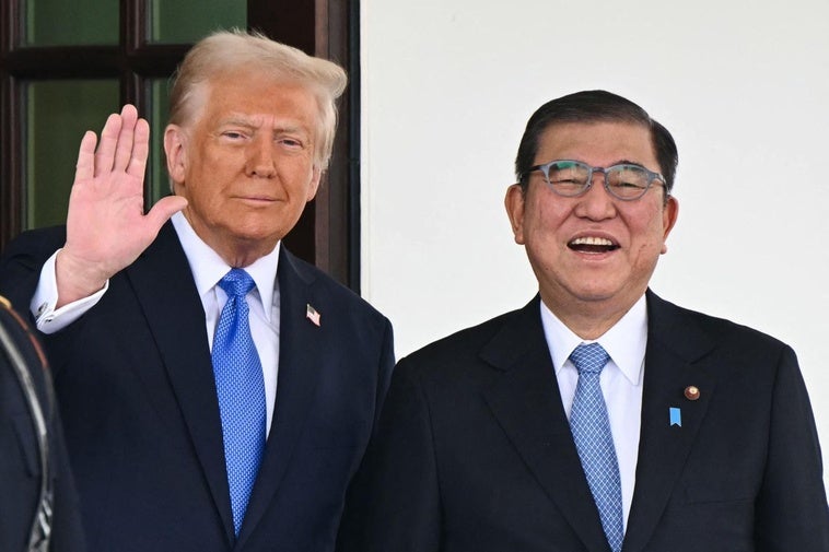 Trump anuncia un acuerdo comercial por el que rebaja al 15% los aranceles a Japón Trump anuncia un acuerdo comercial por el que rebaja al 15% los aranceles a Japón