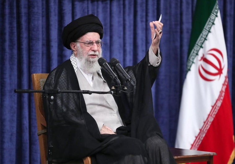 Ultimátum a Irán: habrá sanciones si no detiene su programa nuclear antes de agosto Ultimátum a Irán: habrá sanciones si no detiene su programa nuclear antes de agosto