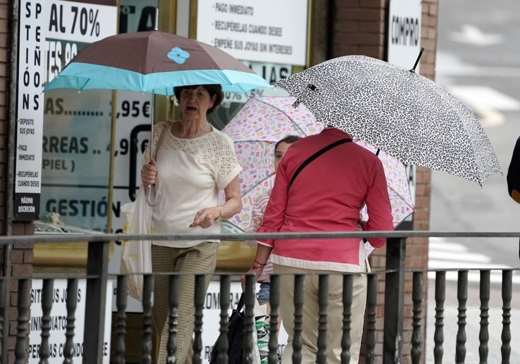 La Aemet avisa de la llegada de tormentas «muy fuertes» a España La Aemet avisa de la llegada de tormentas «muy fuertes» a España