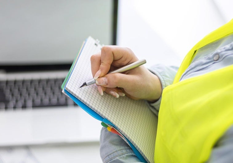 Cuánto dinero gana un técnico de prevención de riesgos laborales en España Cuánto dinero gana un técnico de prevención de riesgos laborales en España