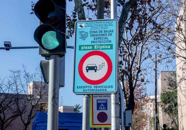 Zonas de Bajas Emisiones en España: guía práctica para acceder y evitar multas Zonas de Bajas Emisiones en España: guía práctica para acceder y evitar multas