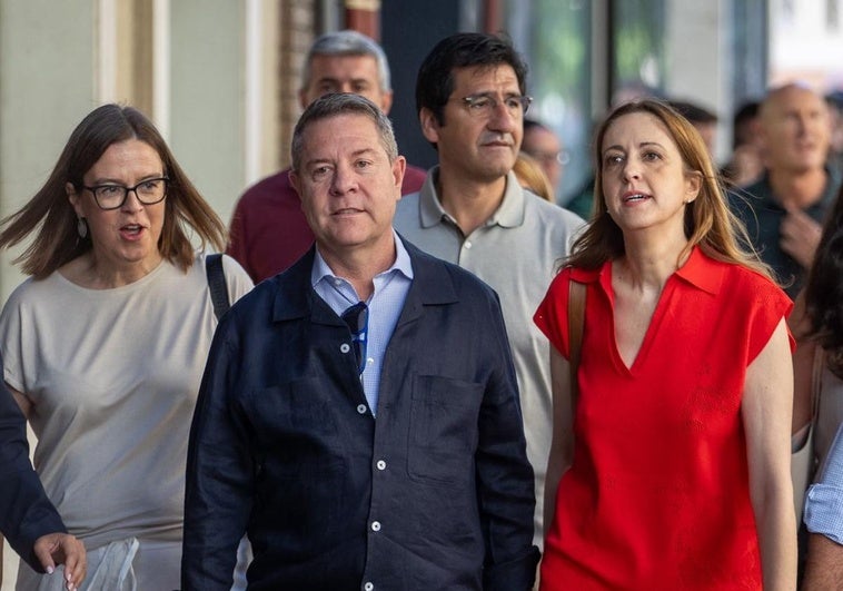 Page reclama al presidente que plantee una cuestión de confianza o convoque elecciones Page reclama al presidente que plantee una cuestión de confianza o convoque elecciones